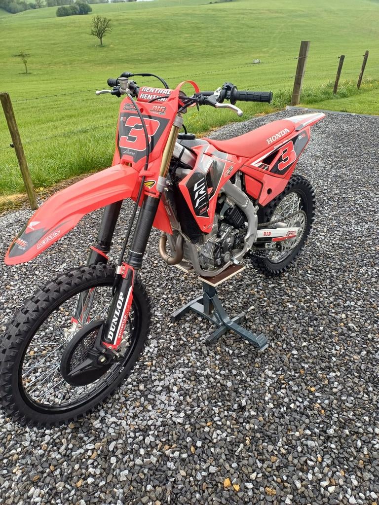 Honda crf 250cc 2026 comme neuf!!, Particulier, Neuf