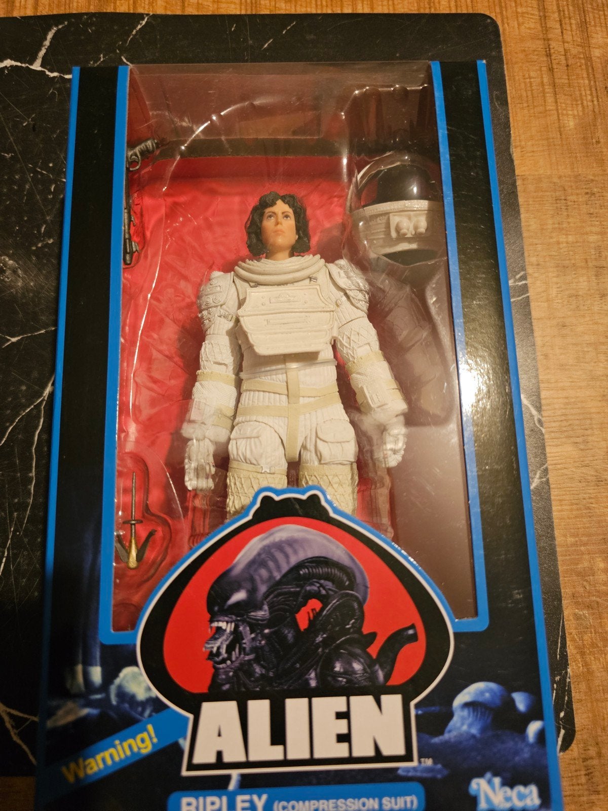 Ellen Ripley neca (Alien), Enlèvement ou Envoi
