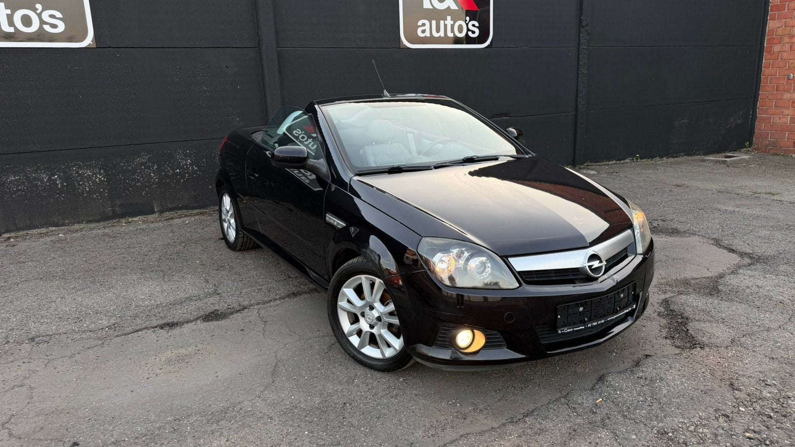 Opel Tigra 1.4i Cabriolet, Auto's, Opel, Cabriolet, Bedrijf, Handgeschakeld, Tigra