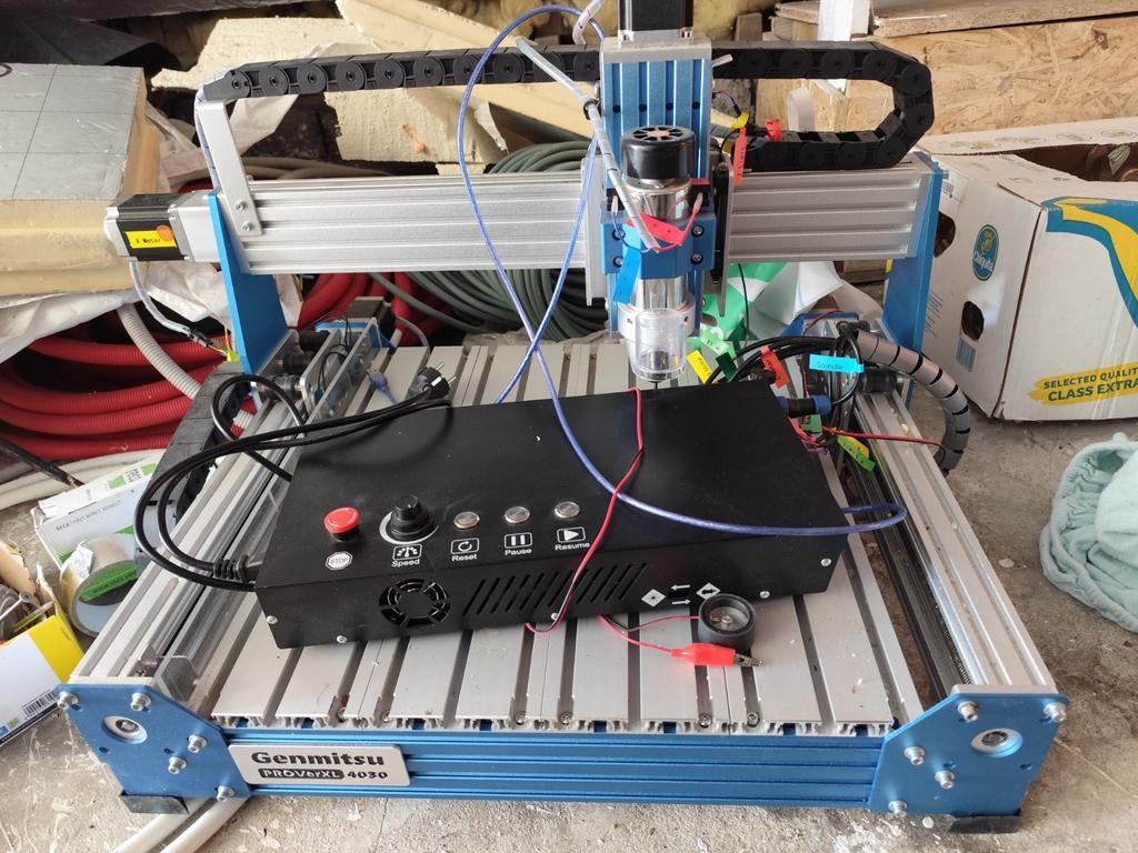 Fraiseuse Genmitsu Pro, Enlèvement