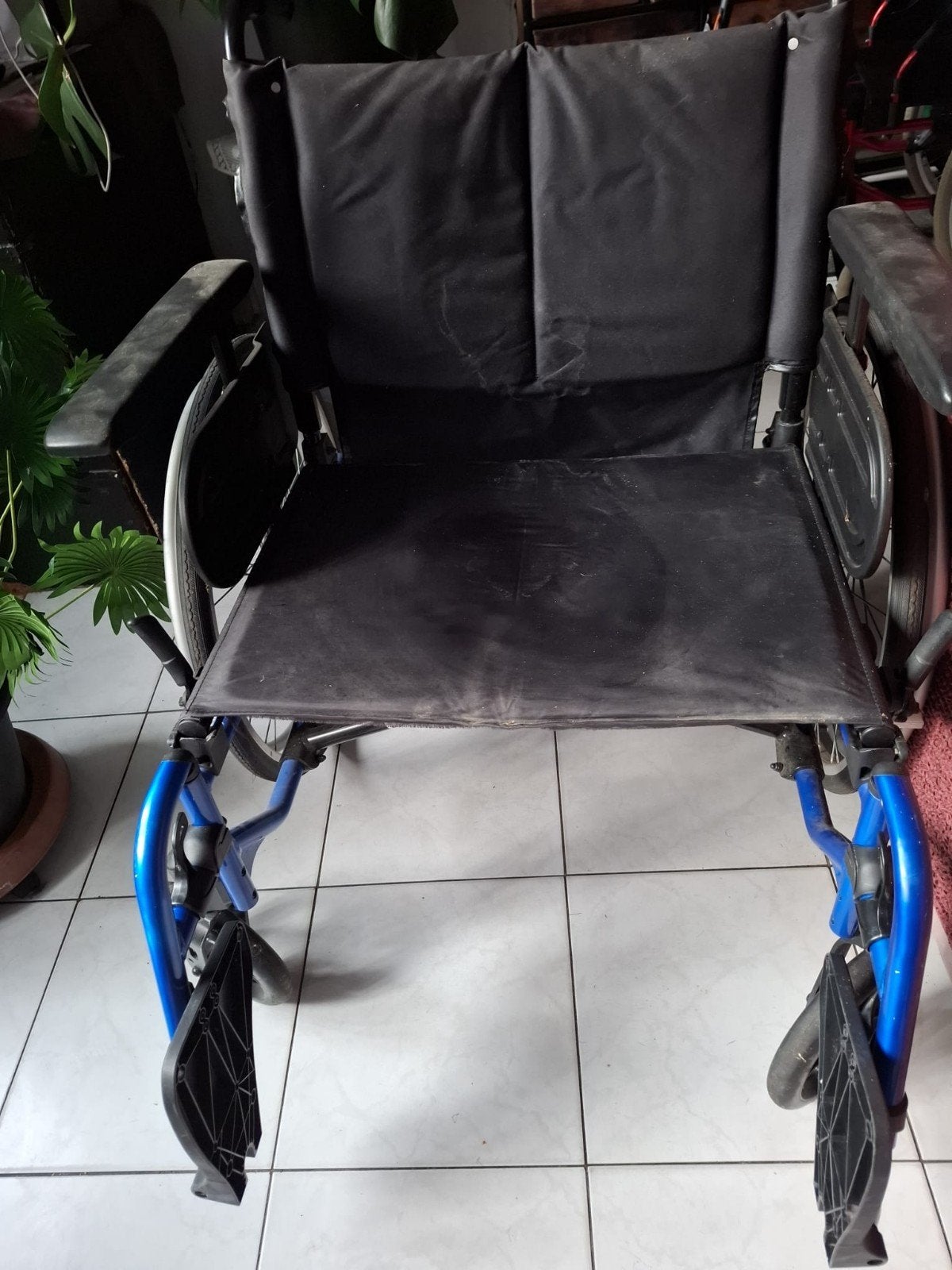 fauteuil roulant grand gabarit, Enlèvement, Pliant, Comme neuf, Fauteuil roulant manuel