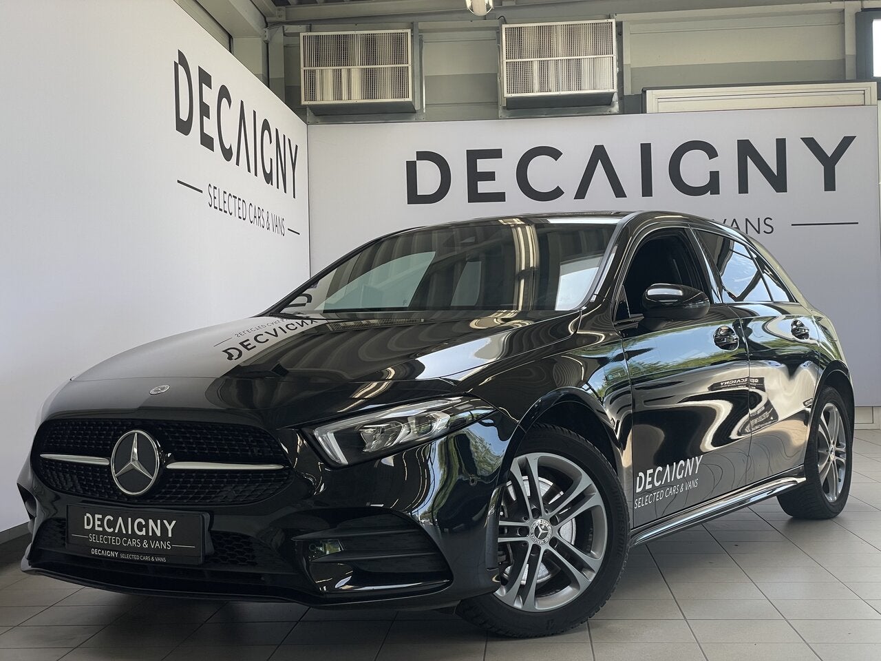 Mercedes-Benz A 250 1.3e AMG-Line *Camera*Carplay*Navigatie, 0 kg, 161 kW, Euro 6, Noir
