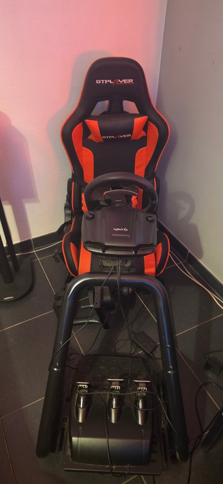 Logitech g29 gamestoel + stuur met pedalboard en speed, Games en Spelcomputers, Ophalen, Zo goed als nieuw