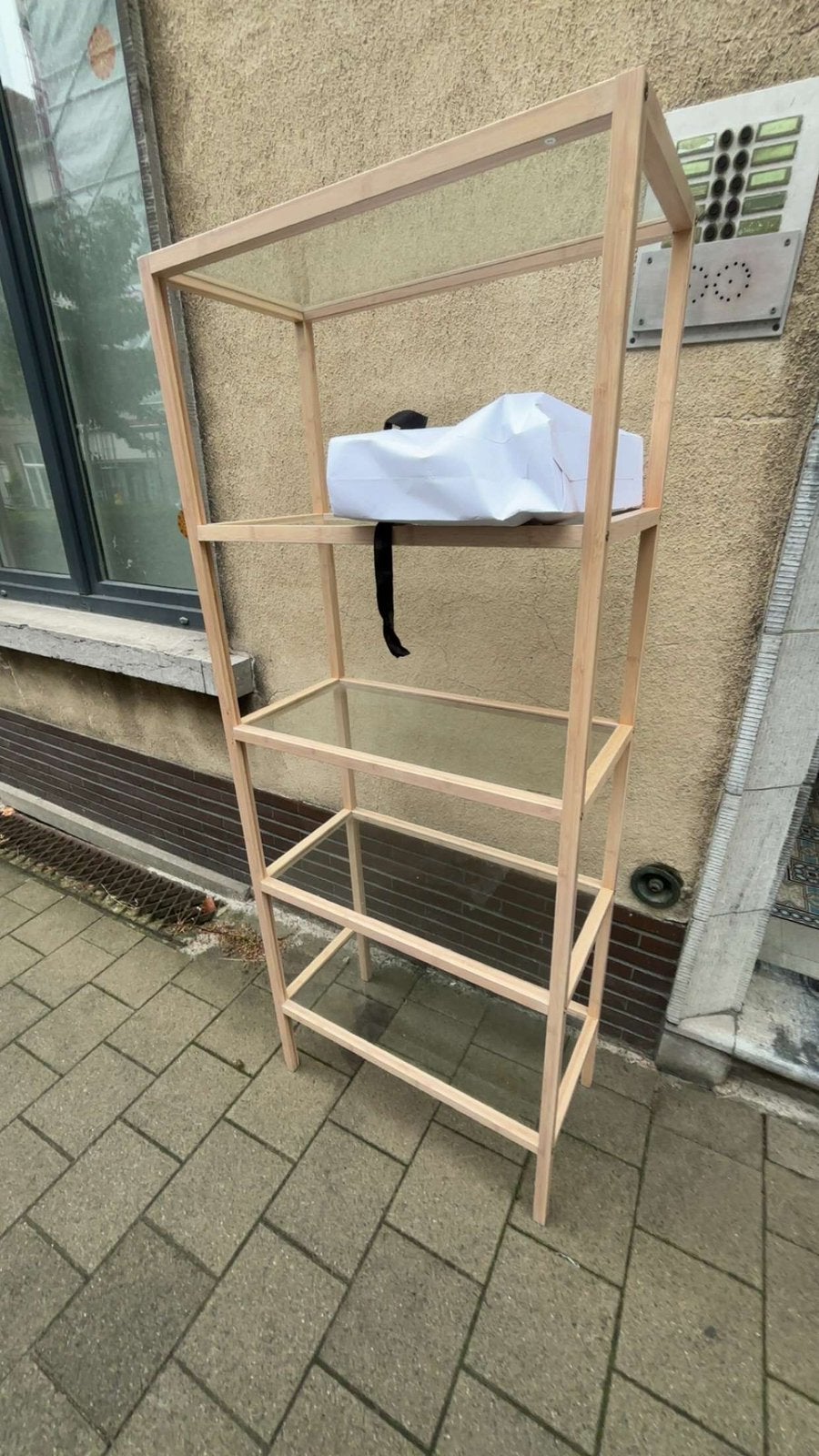 Houten rek met glas, Ophalen, Zo goed als nieuw