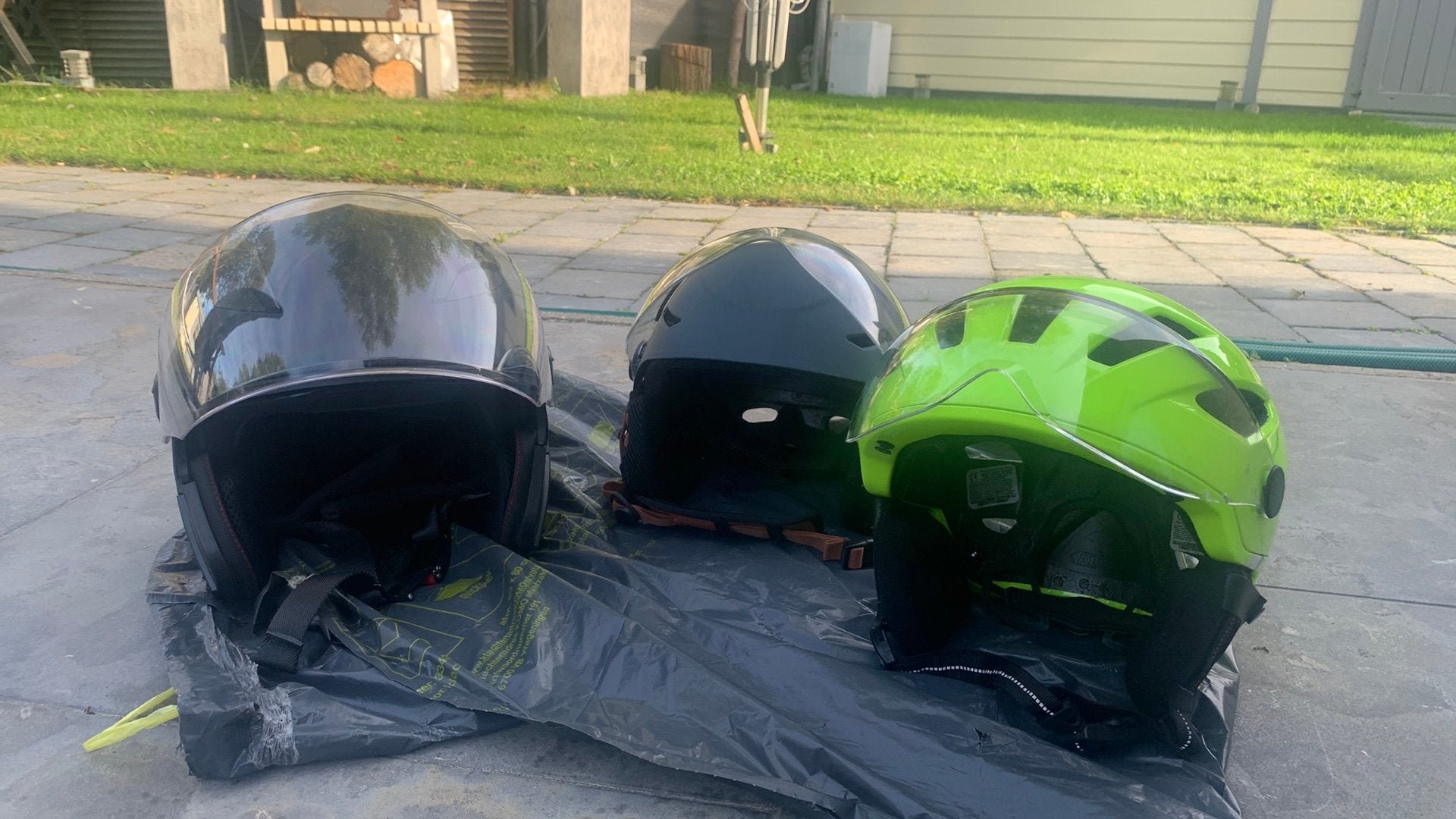 Helmen speedpedelec scooterhelmen zgan, Fietsen en Brommers, Ophalen, Zo goed als nieuw