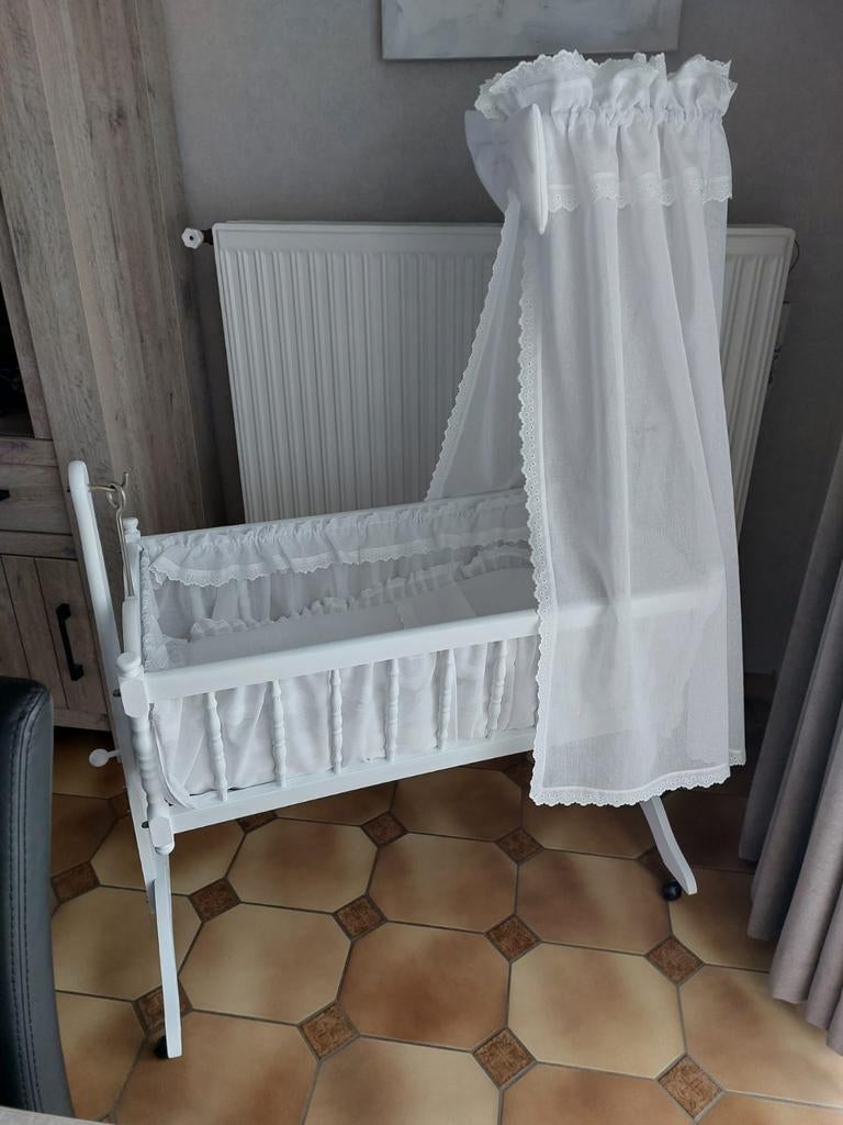 Te koop baby wiegje, Ophalen, Wieg