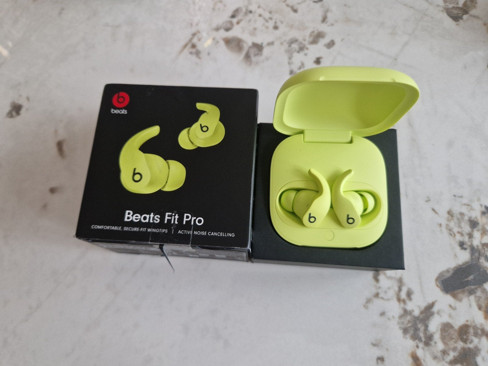 beats fit pro geel nieuw, Ophalen of Verzenden