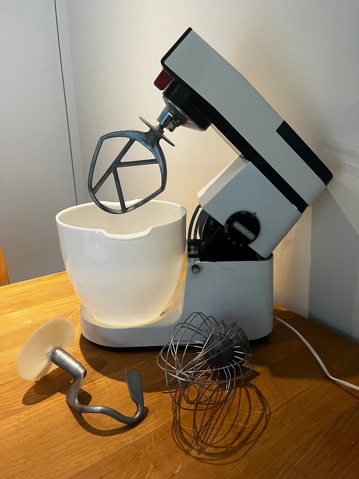 Kenwood Major Keukenrobot (inclusief slicer en shredder), Elektronische apparatuur, Keukenmixers, Ophalen, Gebruikt, 3 snelheden of meer