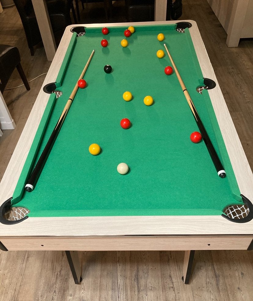 Billard en bon état, Enlèvement, Comme neuf