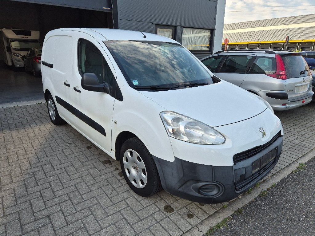 PEUGEOT PARTNER 1,6HDI UTILITAIRE, Autos, Euro 5, Achat, 3 places, Boîte manuelle