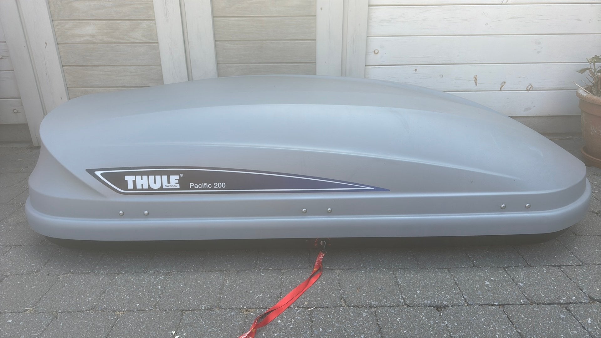 Dakkoffer Thule Pacific 200, Enlèvement, Utilisé