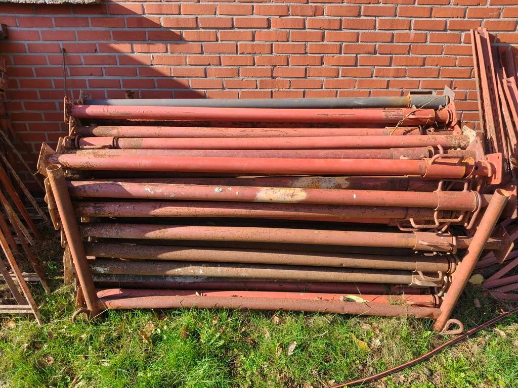 Stippen (schoren, stutten, stempels), Ophalen, Gebruikt