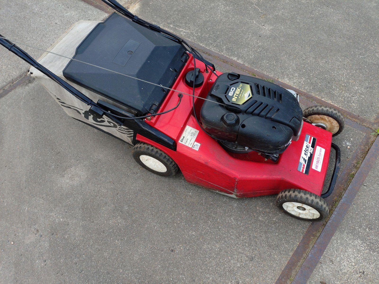 grasmaaier Efco, Tondeuse rotative, Tondeuses à gazon à essence, Utilisé, EFCO