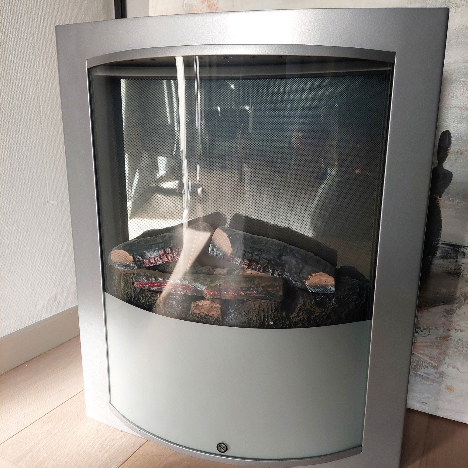 Cheminée électrique, imitation feu de bois, 220v, parfait ét, Enlèvement, Comme neuf, Suspendu, Cheminée électrique
