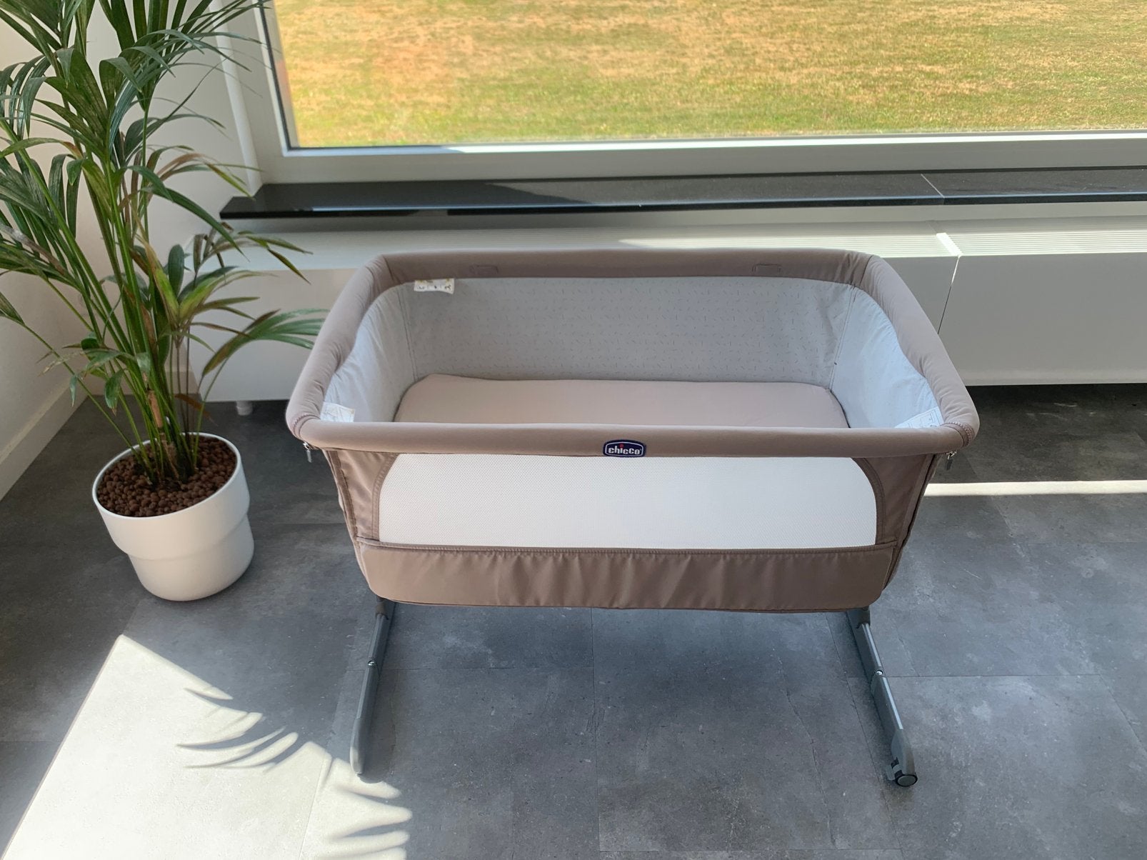 co-sleeper Chicco Next2Me, Kinderen en Baby's, Ophalen, Zo goed als nieuw, Wieg