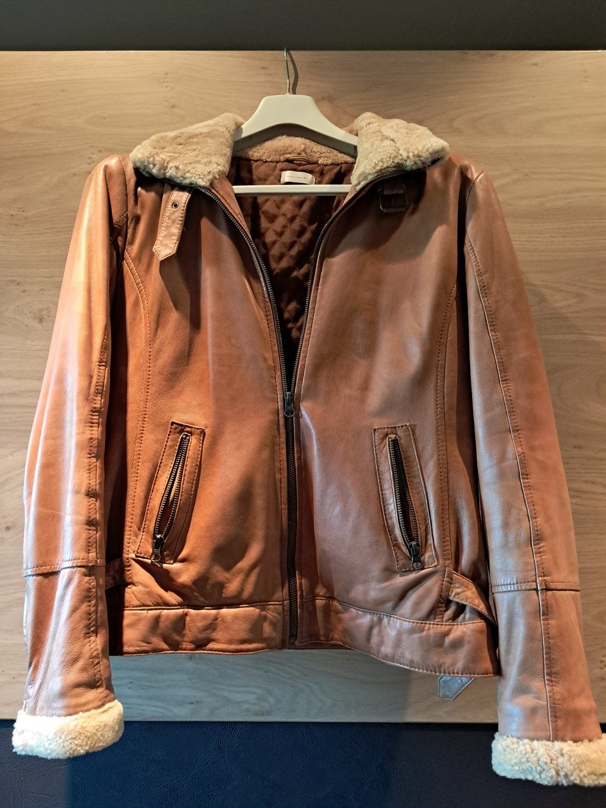 lederen dames jas camel schapen kraag en manchett, Kleding | Dames, Pauline B., Ophalen, Zo goed als nieuw, Maat 42/44 (L)