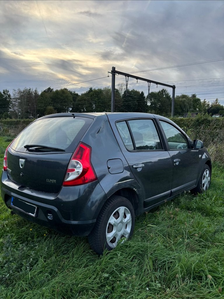 Dacia Sandero 1.4 MPI – 199.000 km, Autos, 75 kW, Achat, Boîte manuelle, 5 portes