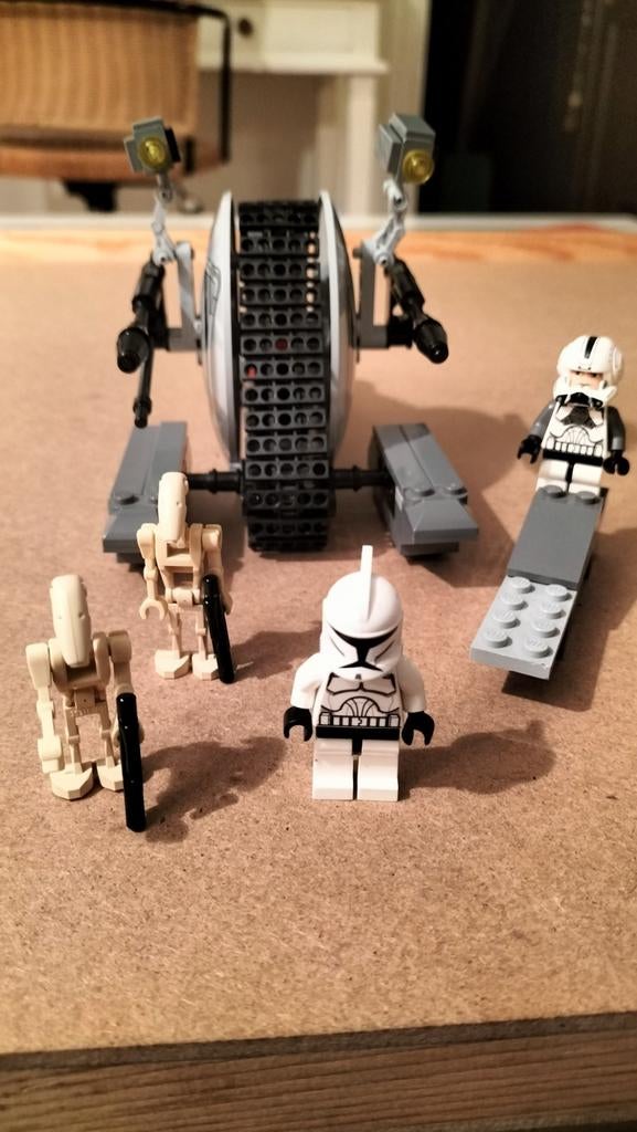 Lego Star Wars 7748 Tank Droid, Kinderen en Baby's, Speelgoed | Duplo en Lego, Ophalen, Compleet, Lego, Star Wars