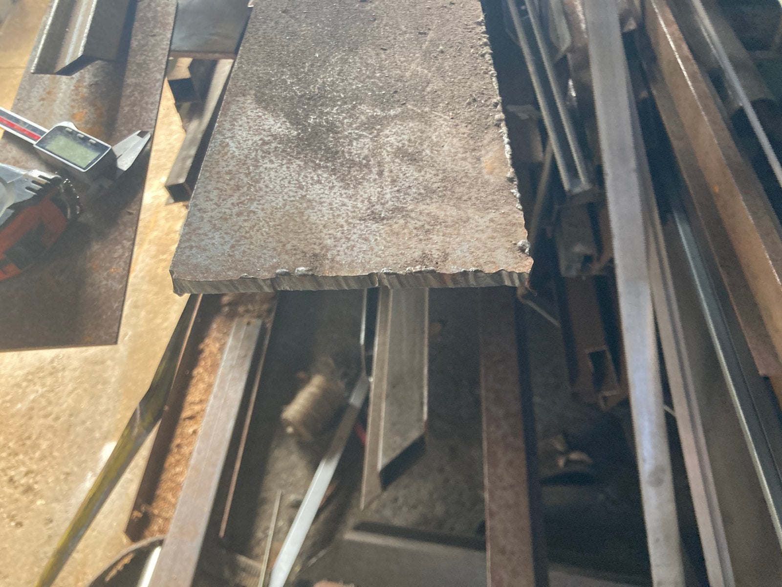 Metalen plaat, Doe-het-zelf en Bouw, IJzerwaren en Bevestigingsmiddelen, Ophalen, Nieuw