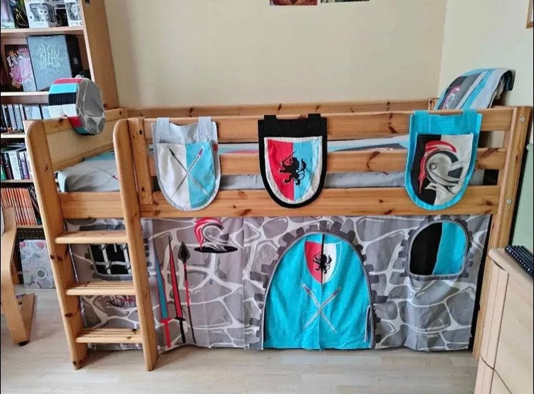 FLEXA halfhoogslaper met riddergordijnen - Zeer goede staat, Ophalen, Gebruikt, Hoogslaper