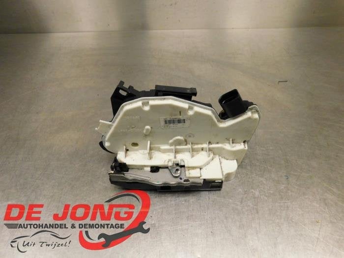 Serrure portière mécanique 4portes arrière gauche d'un Sk, -, 3 mois de garantie, Utilisé, Skoda