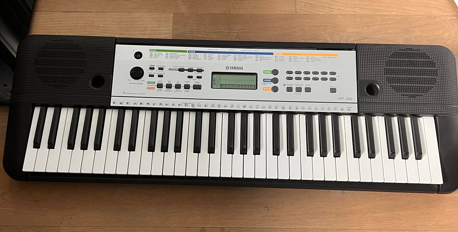 Piano Yamaha YPT-255, Muziek en Instrumenten, Keyboards, Ophalen, Zo goed als nieuw, Yamaha
