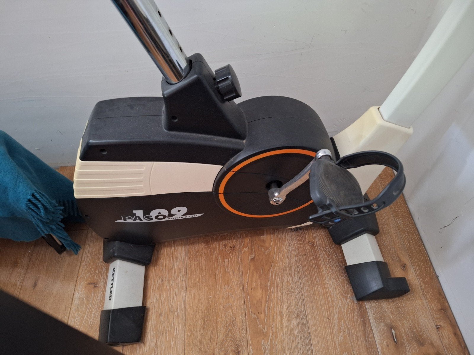 Vélo d'appartement Kettler Paso 109 - Excellent état, Jambes, Comme neuf, Enlèvement, Vélo d'appartement
