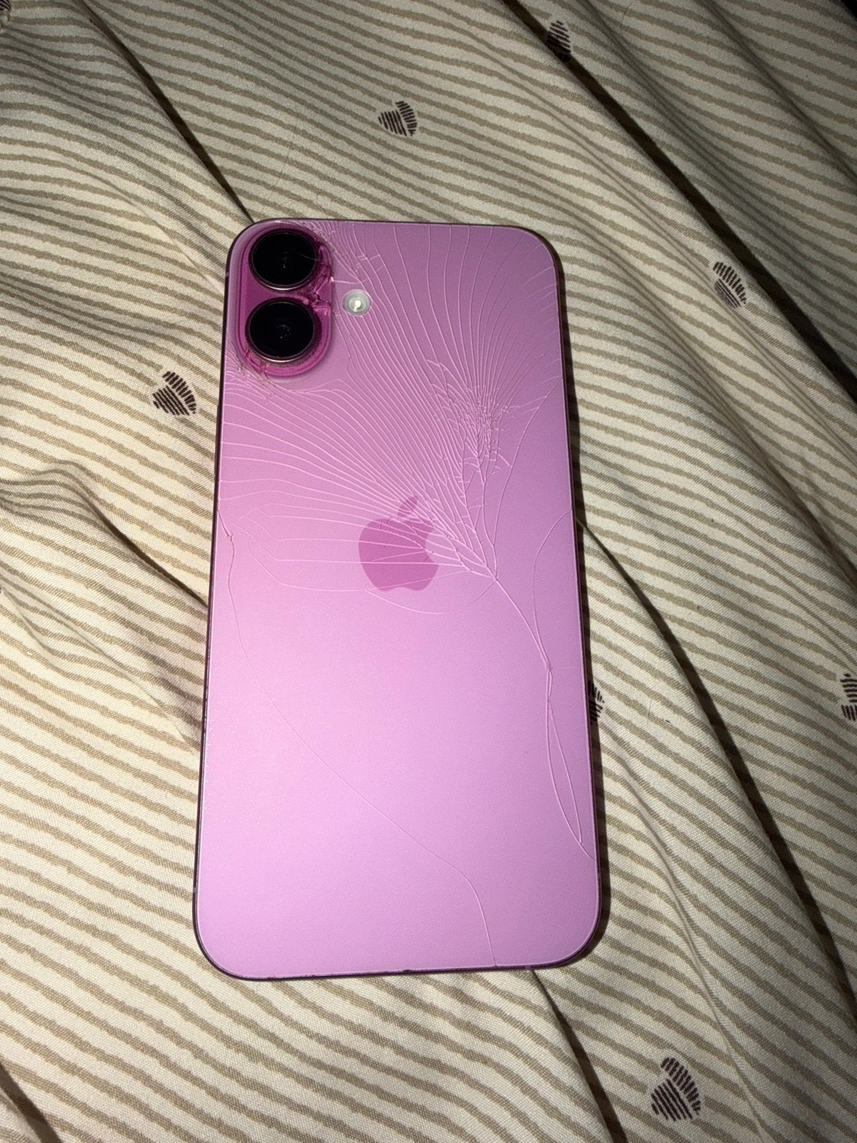 Iphone 16 plus, Télécoms, Téléphonie mobile | Apple iPhone, Avec simlock (verrouillage SIM), 128 GB, Rose, IPhone 16 Plus