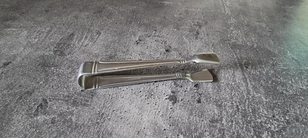 Inox suikertang

11.5 cm lang, Ophalen, Zo goed als nieuw, Inox of Chroom