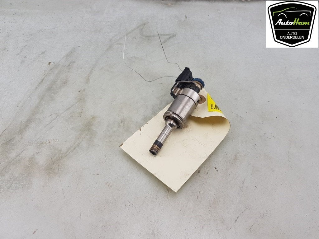 INJECTEUR Ford Fiesta 7 (|2272868|J1BG9F593AA|), Autos : Pièces & Accessoires, Henry-Ford-Straße  1
50735  Köln, DE, Ford-Werke GmbH