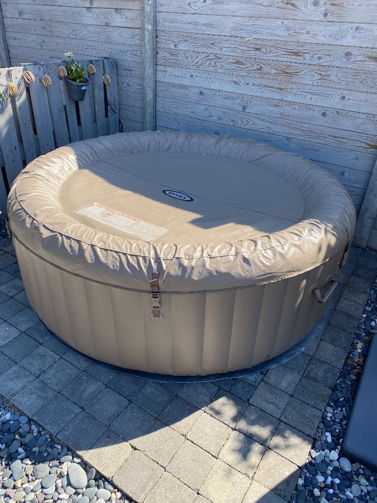 Intex jacuzzi, Tuin en Terras, Bubbelbaden en Hottubs, Ophalen, Nieuw, Afdekzeil, Opblaasbaar