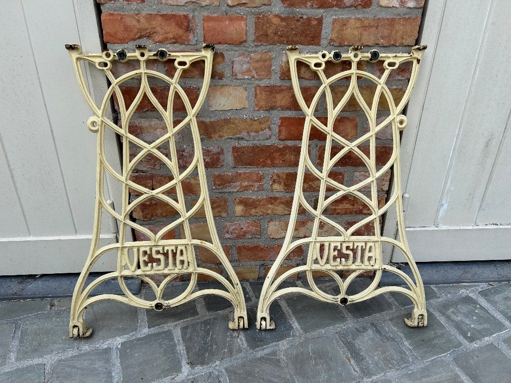 Metalen Art-Deco steunen tafel-naaimachine, Enlèvement ou Envoi, Utilisé
