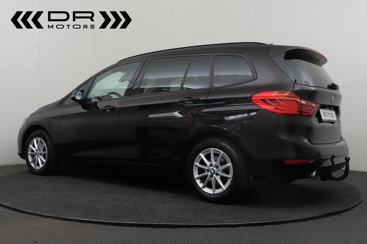 BMW 216 d - PANO DAK -7 PLAATSEN - LEDER -, 0 kg, Monovolume, 7 zetels, Bedrijf