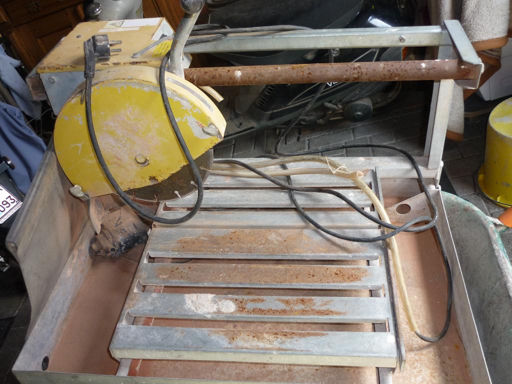 Zaagmachine, Doe-het-zelf en Bouw, Ophalen