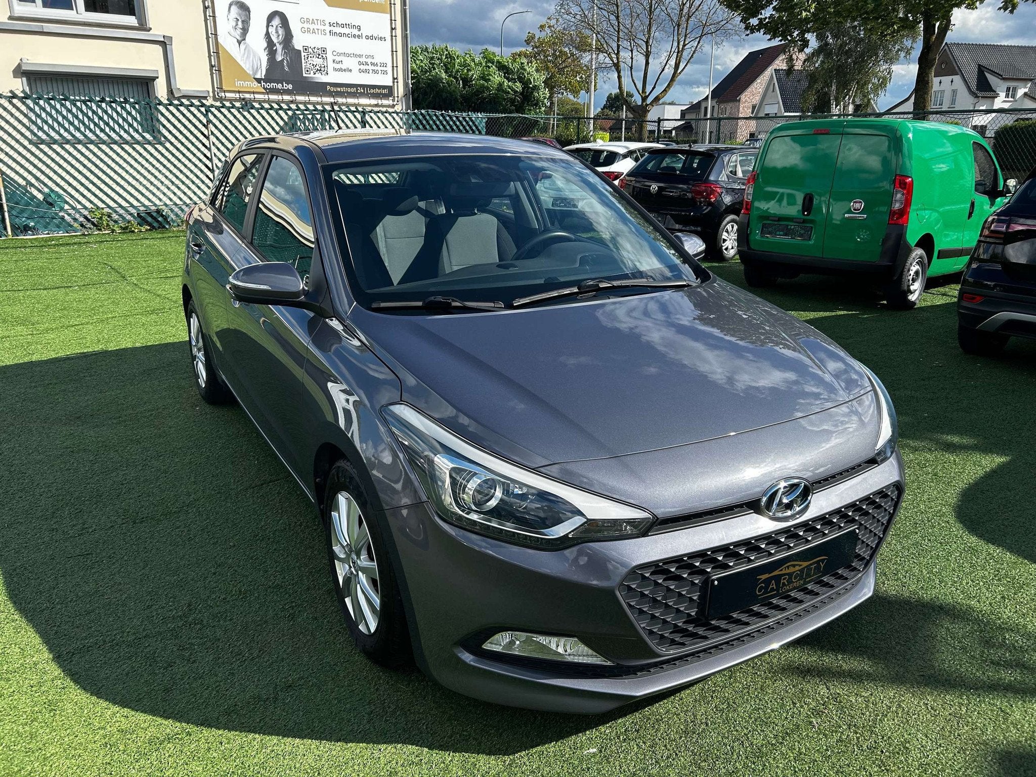 Hyundai i20 1.4i Sky AUTOMAAT BLEUTOOTH 12 M GARANTIE, Argent ou Gris, Achat, Anti démarrage, Euro 6