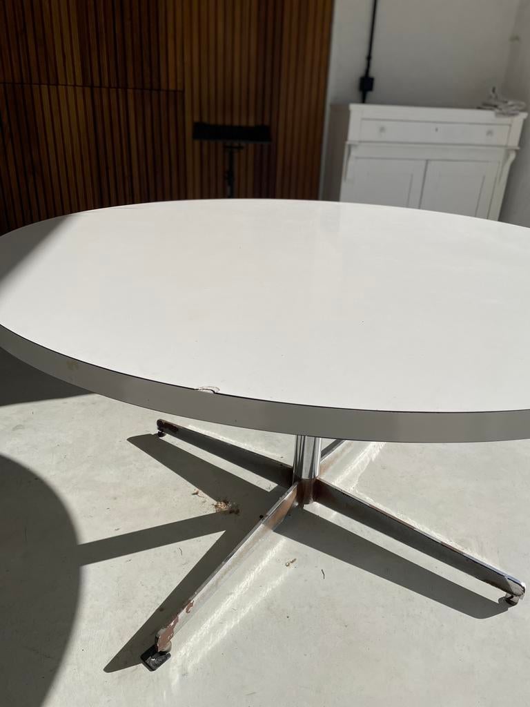 Ronde eettafel met metalen onderstel (170 cm) - Gebruikt, Huis en Inrichting, Ophalen, Gebruikt, 150 tot 200 cm, Rond