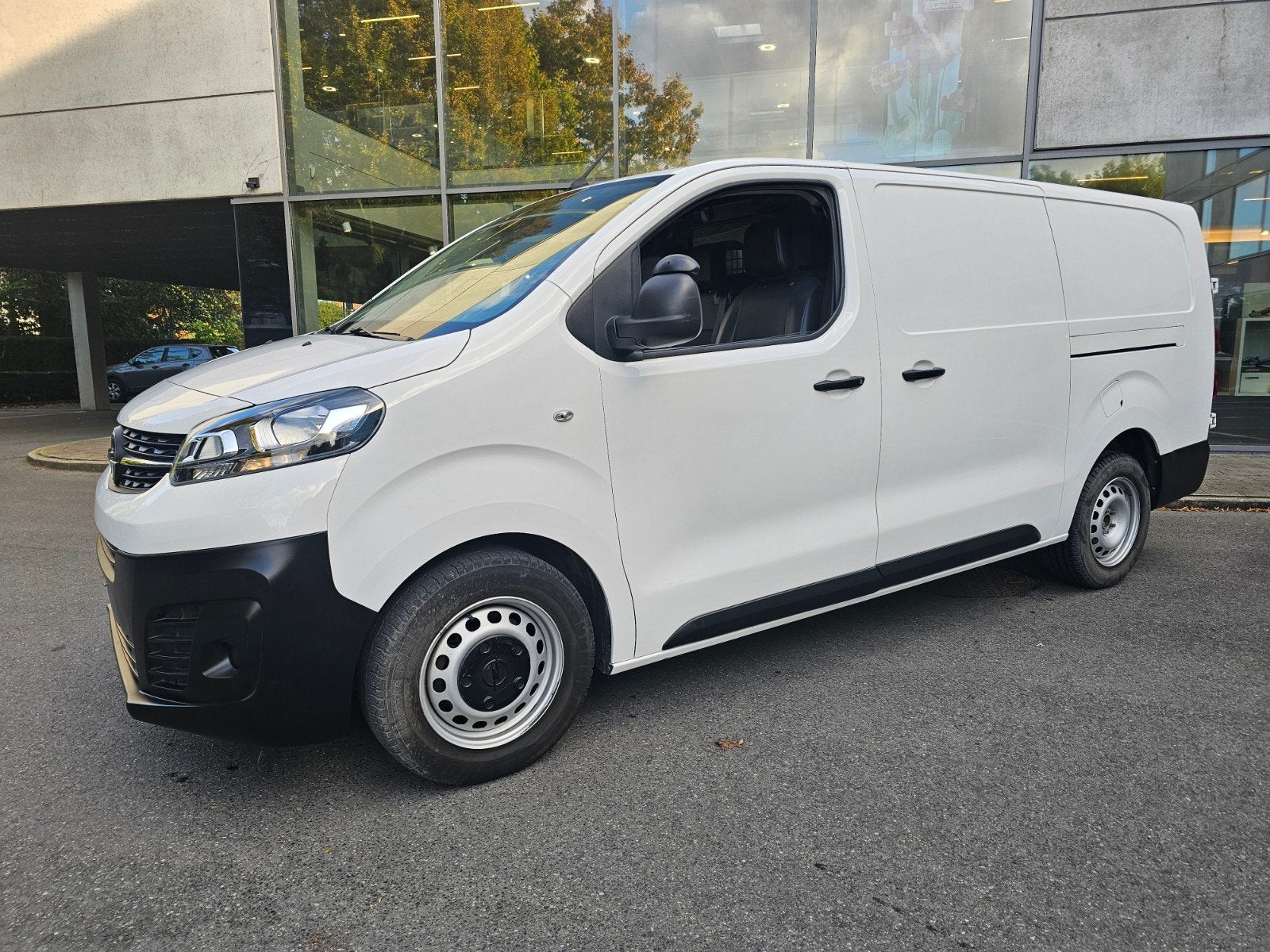 Opel Vivaro L3H1 37000km!!, Voorwielaandrijving, Stof, Euro 6, https://public.car-pass.be/vhr/9e79cff0-ccc9-4e7e-88a4-afc368669c8e