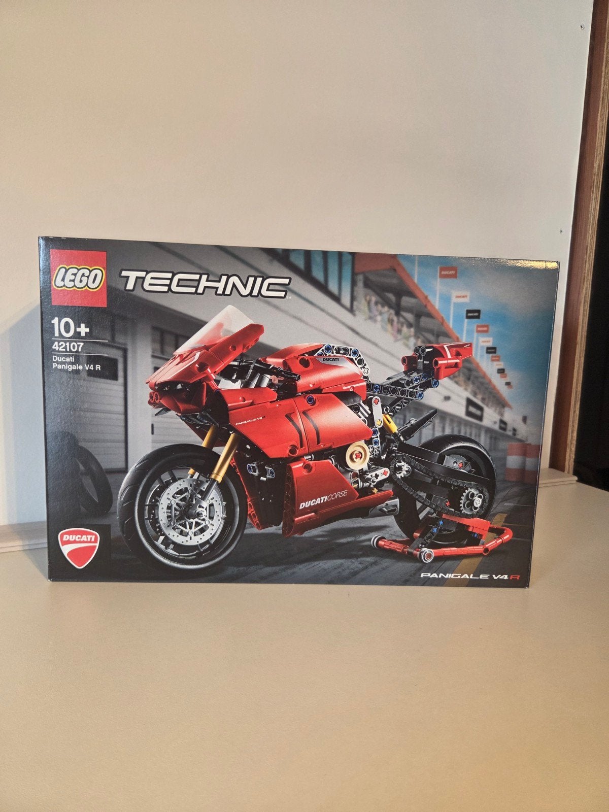 Lego technic 42107, Enlèvement