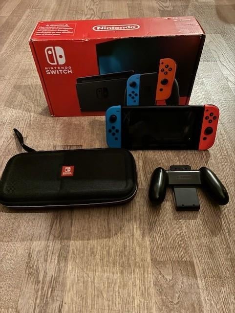 Jeux Nintendo Switch V1+2 jeux (FC 24 et Sonic Forc) -124 GB, Consoles de jeu & Jeux vidéo, Sans contrôleur, Enlèvement, Switch Original