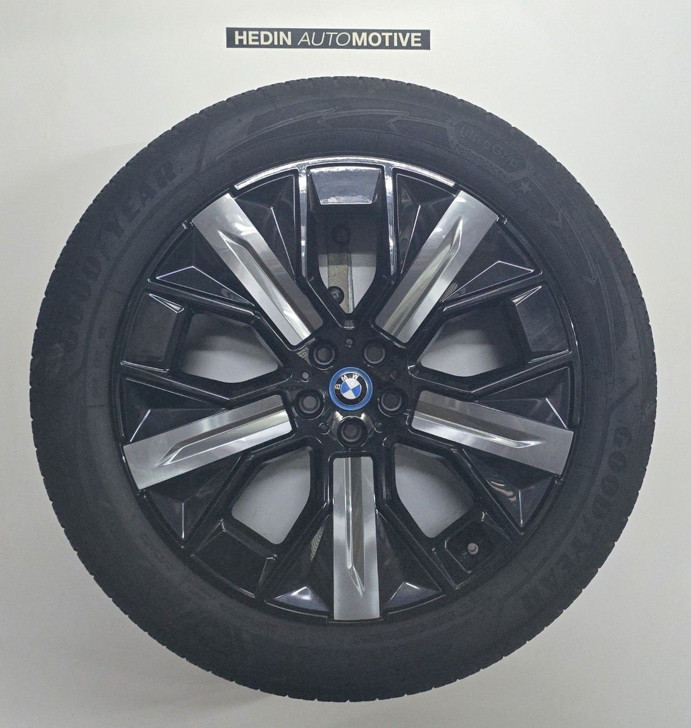 BMW iX  (I20)  Styling 1010  21"  N/RFT+RDCi Winter, Gebruikt, -, -, Banden en Velgen