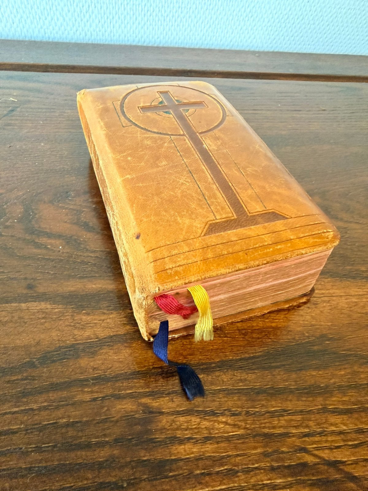 Ancien Grand Missel-Rituel et Vespéral - Housse en cuir, Enlèvement
