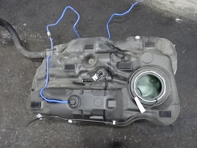 BRANDSTOFTANK Fiat 500X (334) (01-2014/09-2020), Auto-onderdelen, FCA Germany GmbH, Gebruikt, IPC D1-09 Bahnhofsplatz
65423  Rüsselsheim am Main, DE
