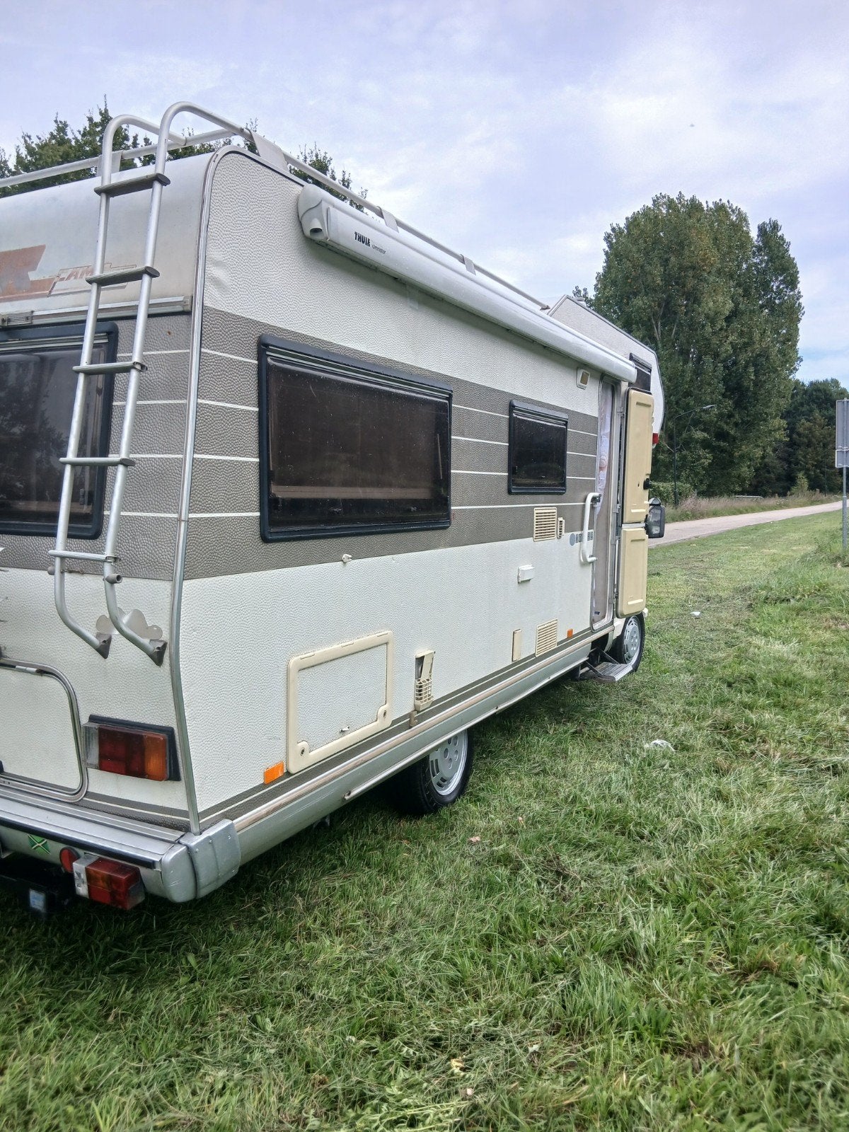 hymer  camper, Caravans en Kamperen