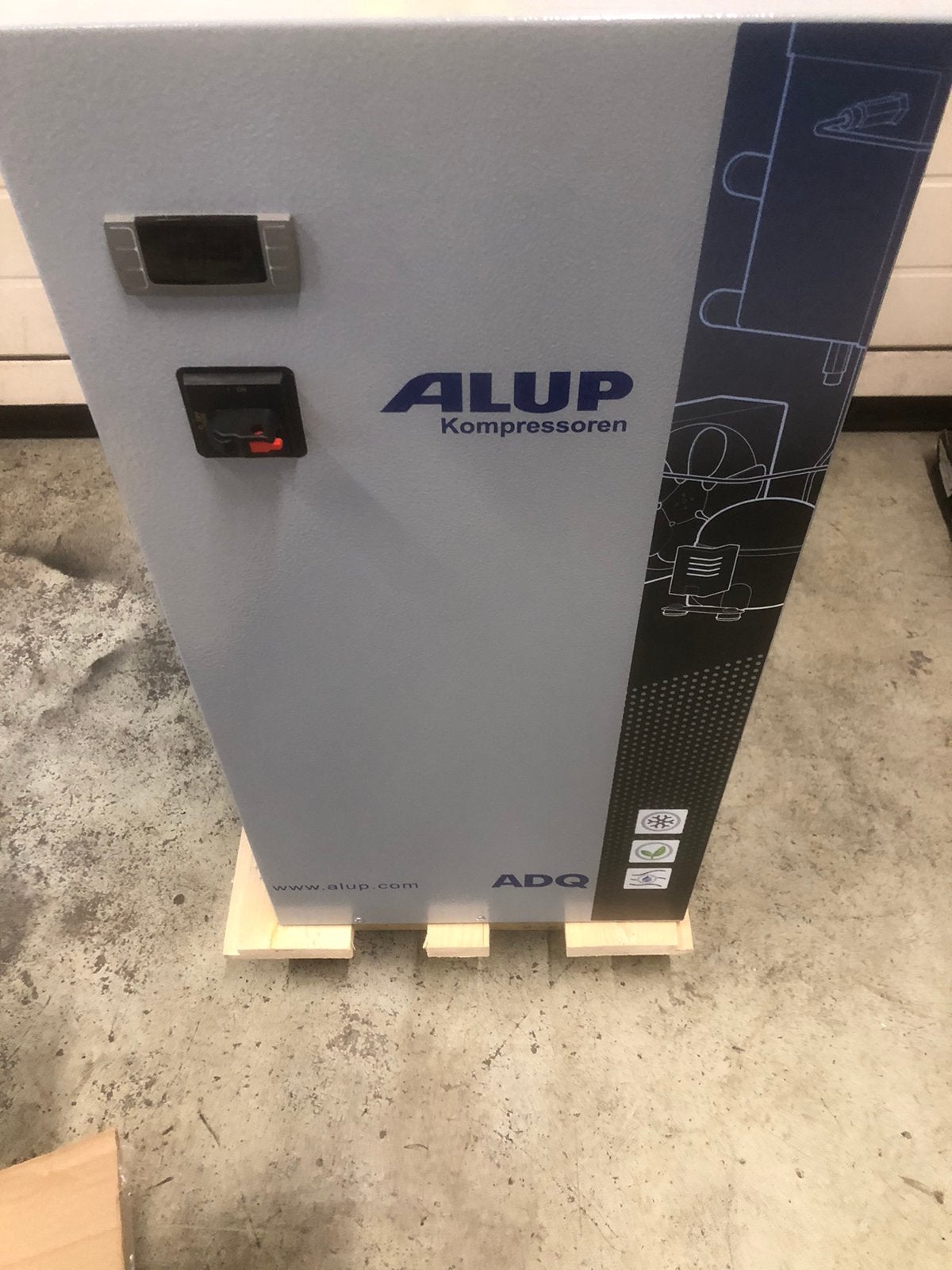 Nieuwe koeldroger voor compressor /luchtdroger/vriesdroger, Doe-het-zelf en Bouw, Compressors, Ophalen, Nieuw