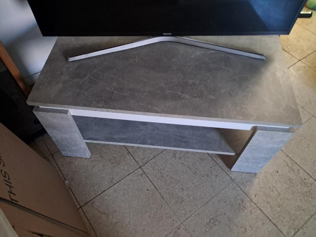 Salontafel, Enlèvement, Comme neuf