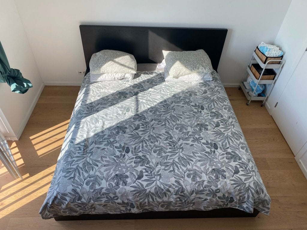 Lit IKEA MALM 180200 cm + matelas Valevåg + Commode IKEA, Comme neuf, Enlèvement, 180 cm, 200 cm