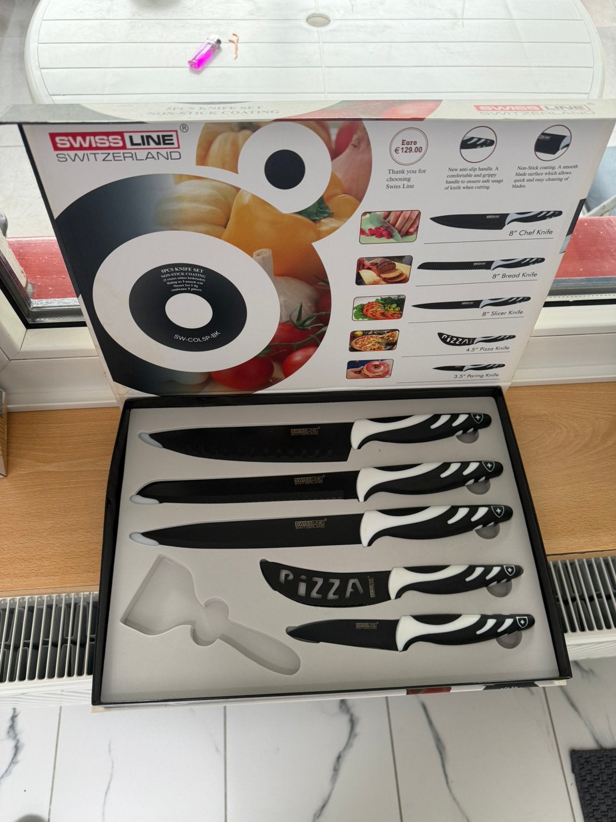 Set a couteaux, Enlèvement, Comme neuf