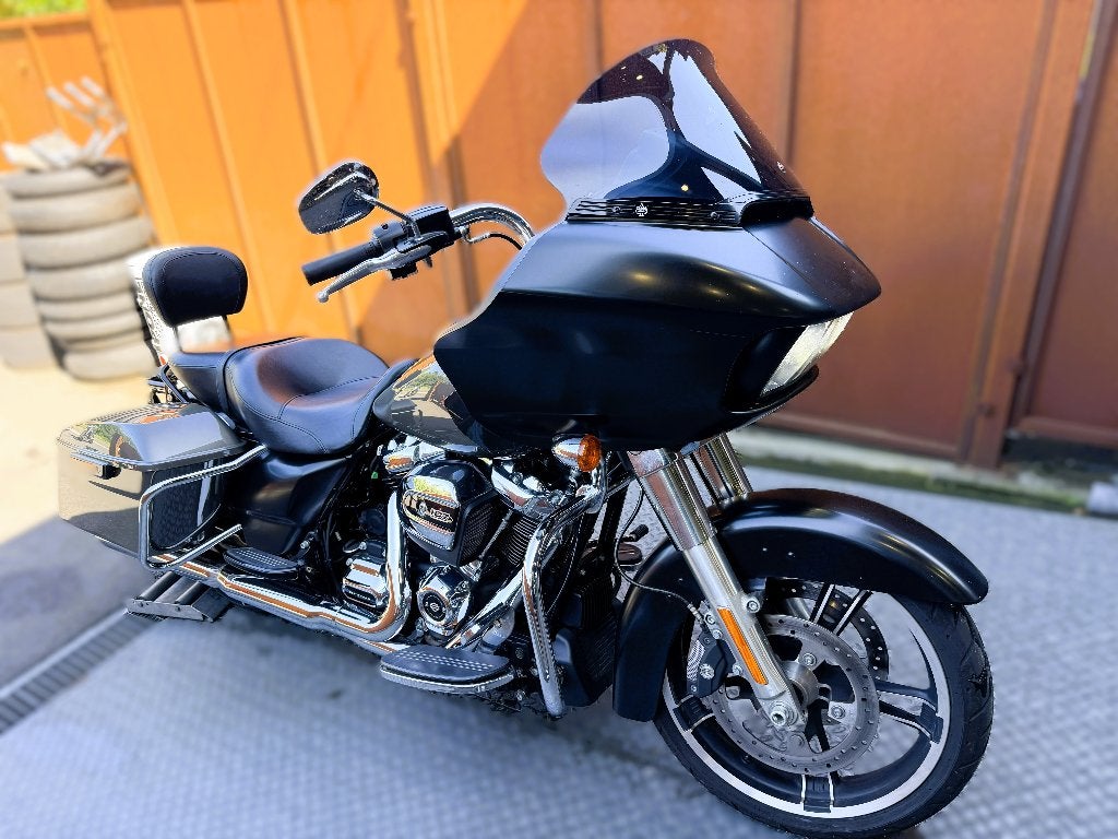 Roadglide 1745cm³ abs 2019 nieuwe staat gar 1.2.3 jaar jhb, Motoren, 2 cilinders, 1745 cc, Nieuw, Bedrijf