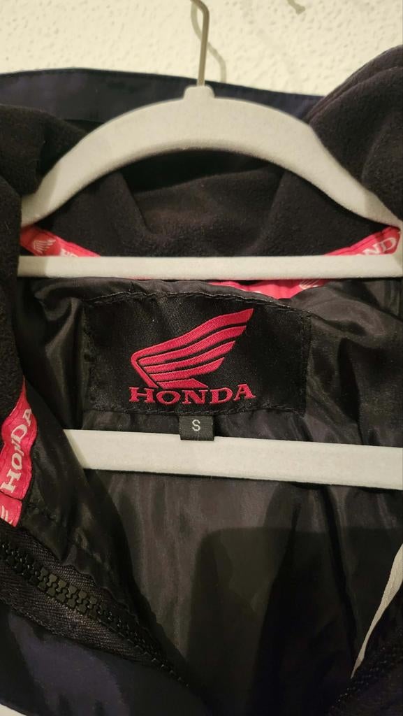 Twee jassen Honda, Motoren, Ophalen
