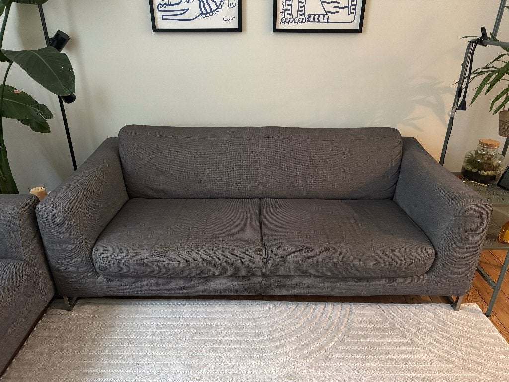 2 grijze stoffen zetels GRATIS – 3-zit en 2-zit, Huis en Inrichting, Ophalen, Gebruikt, 150 tot 200 cm, Tweepersoons
